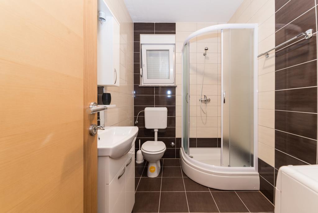 ויר Apartments Kovacevic מראה חיצוני תמונה